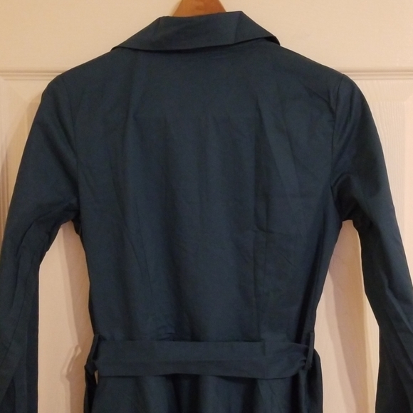 Retro Style Teal Fit and Flare Dress. - Picture 5 of 7